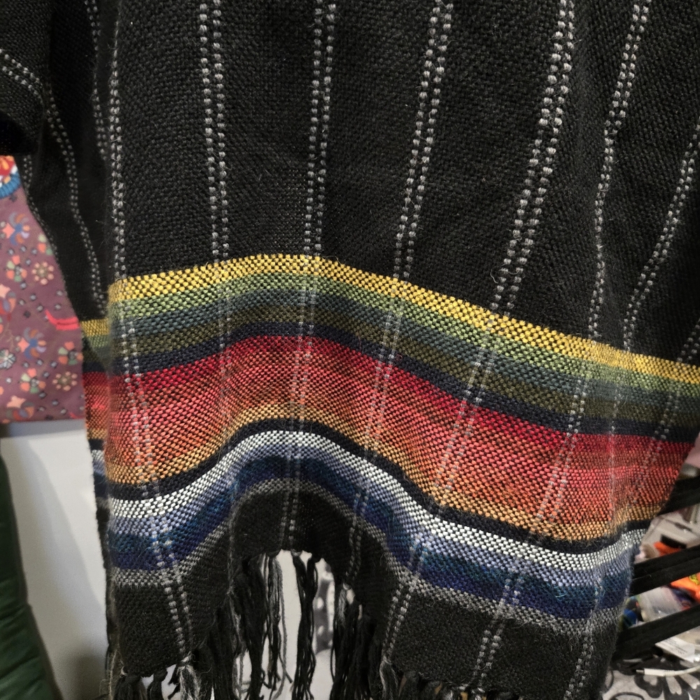 Raquel Allegra Poncho OS worn 2 times - Picture 13 of 13